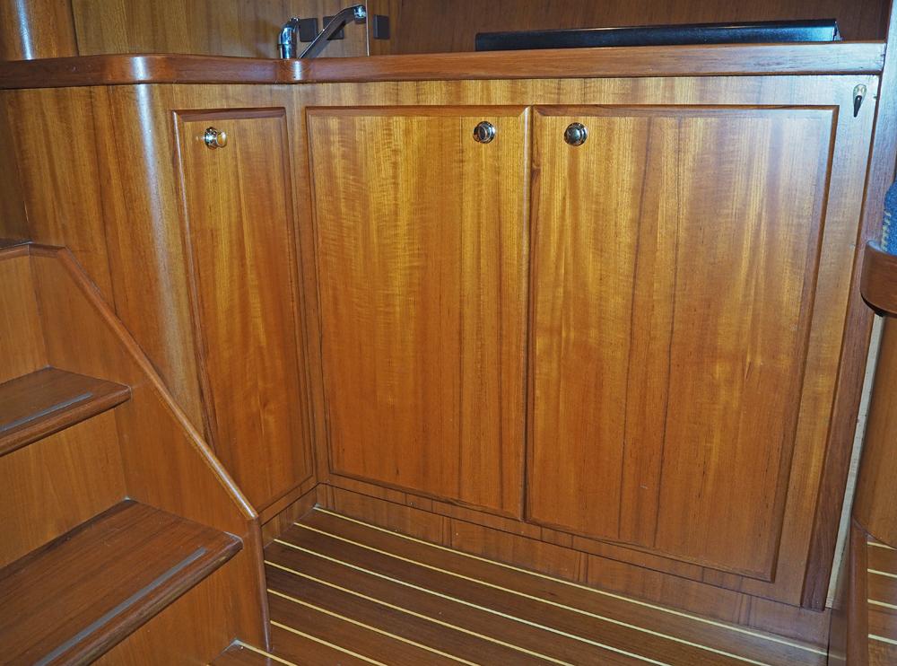 Fore ship, Accommodation